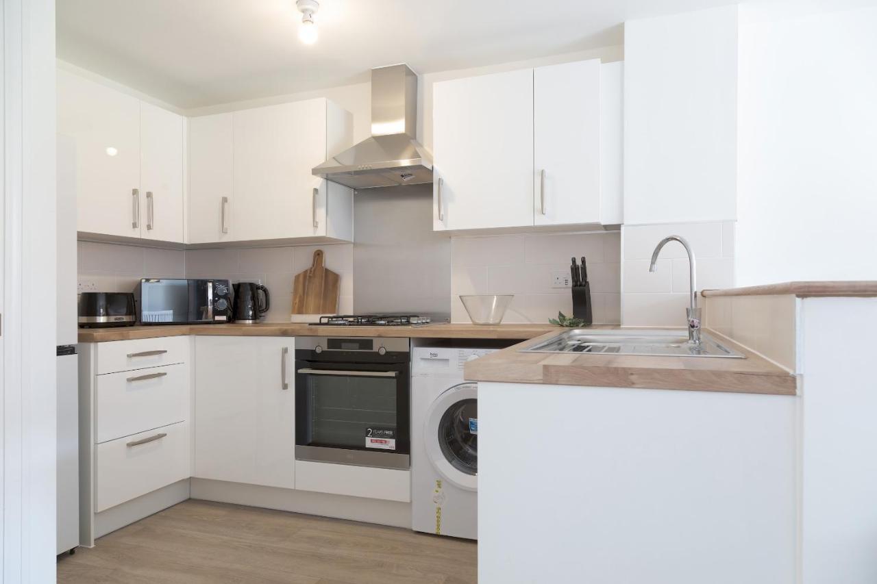 Вілла Pass The Keys Cheerful 4 Bed Central Townhouse Garden & Parking Бірмінгем Екстер'єр фото